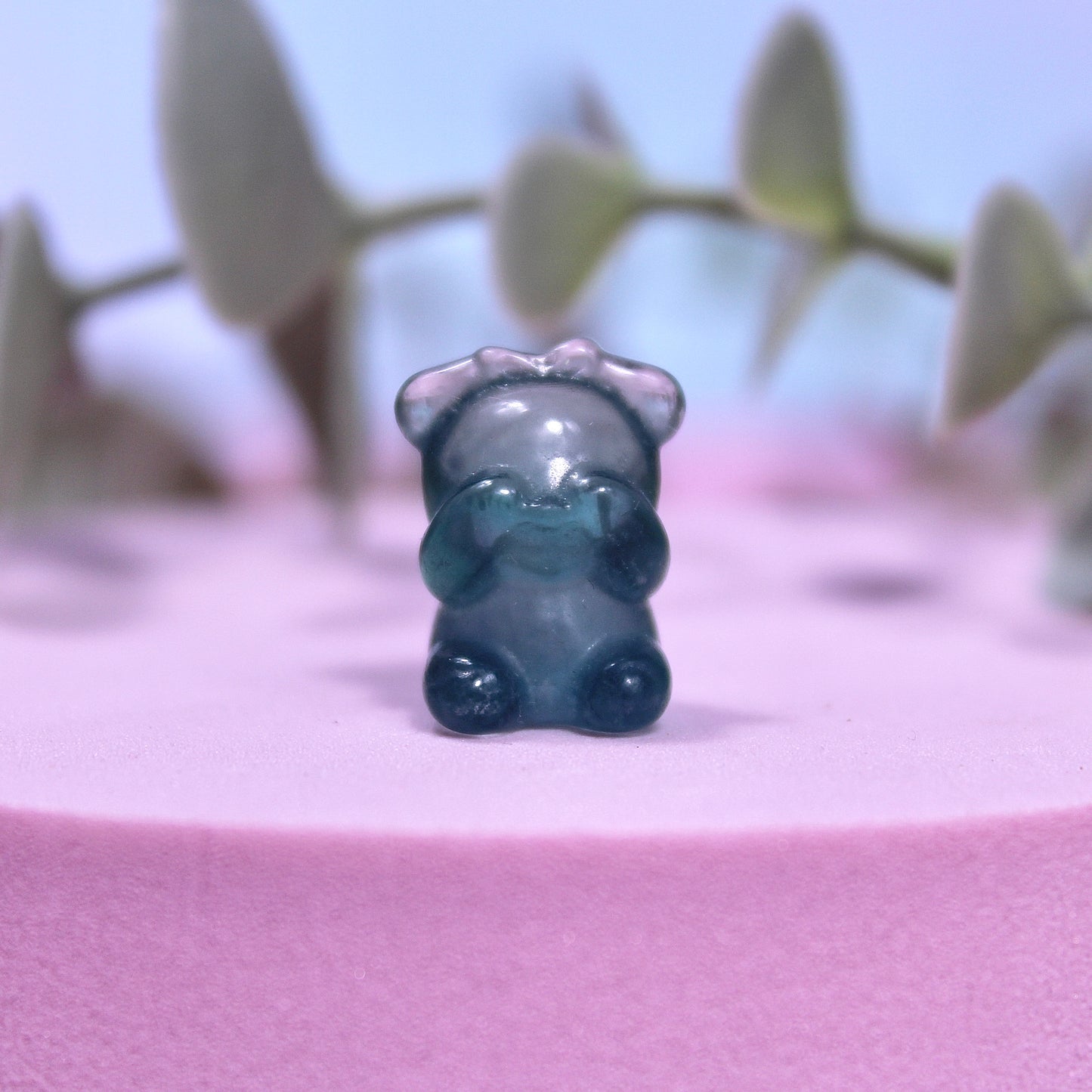 Mini fluorite shy bear