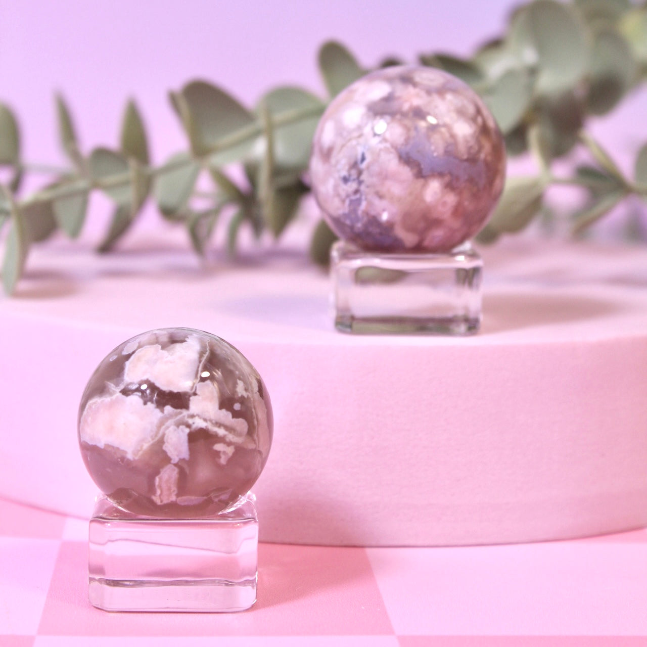 Flower agate sphere