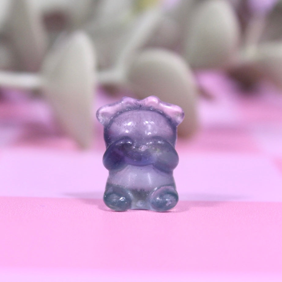 Mini fluorite shy bear