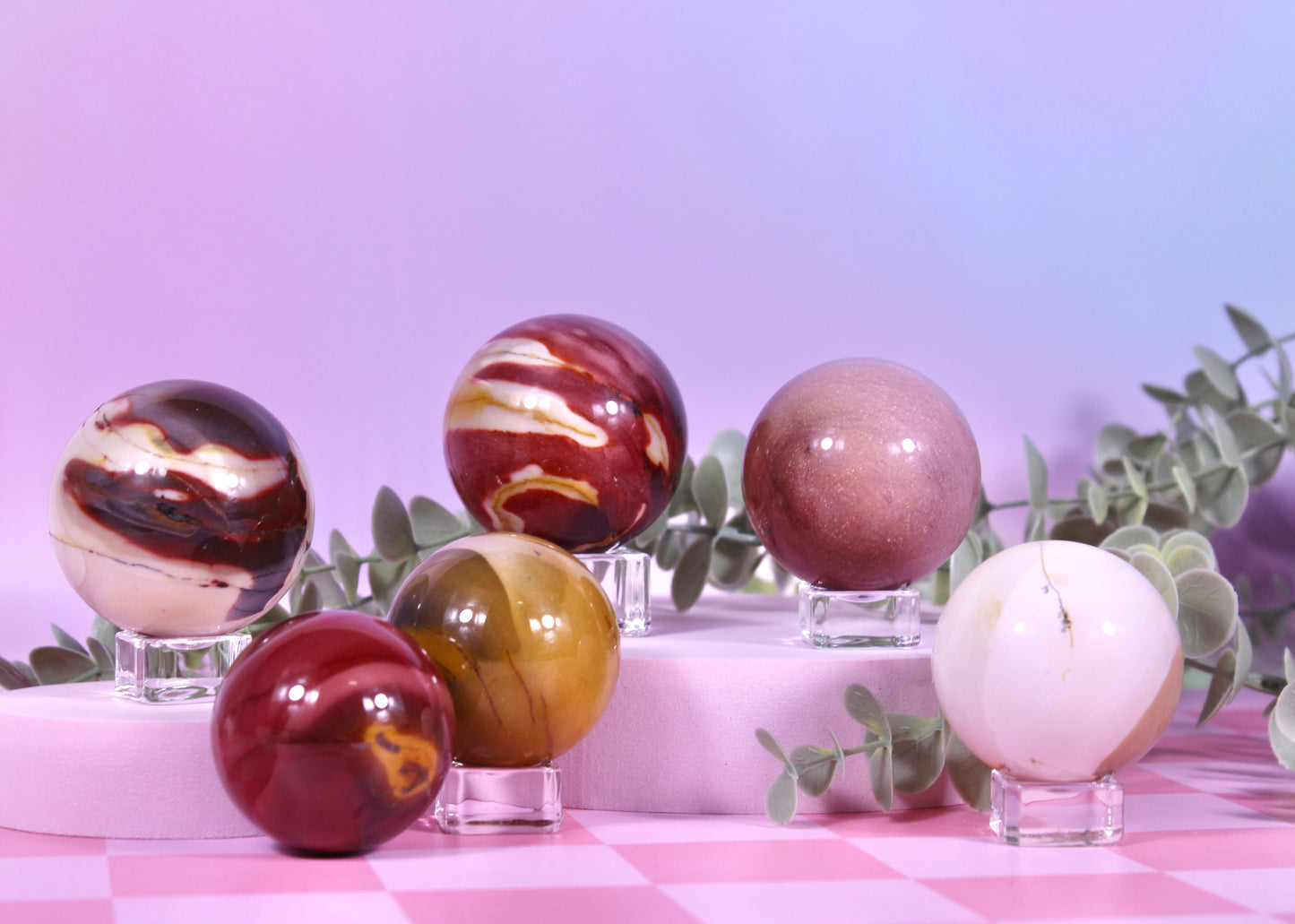 Mookaite spheres