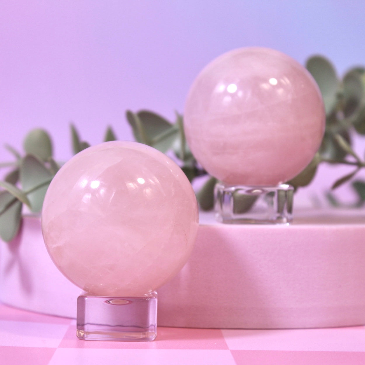 Rose quartz sphere