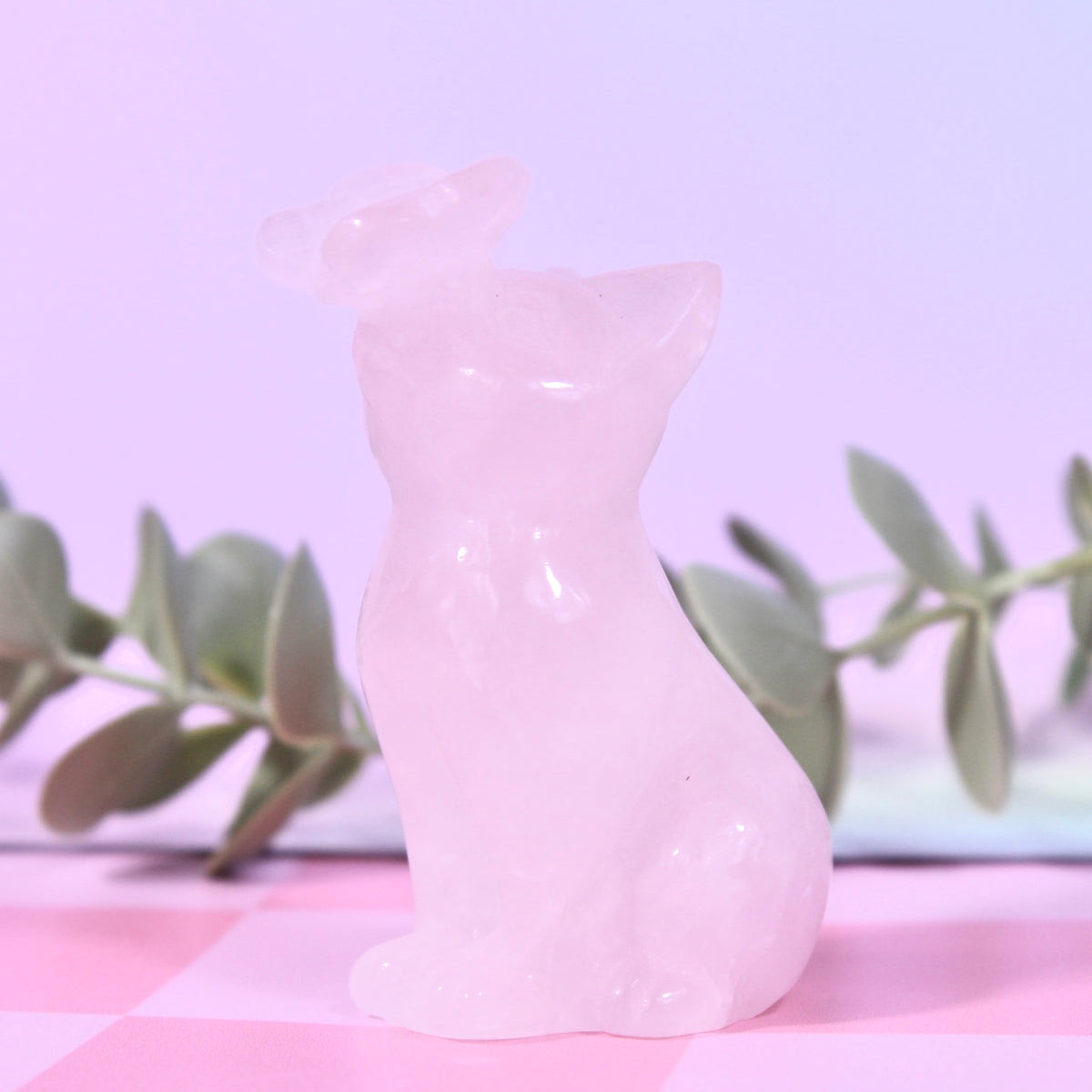 Rose quartz cat with butterfly