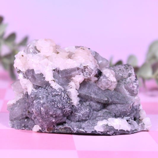 Mixed calcite x pyrite *UV reactive