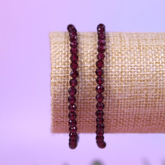 Garnet faceted bracelet