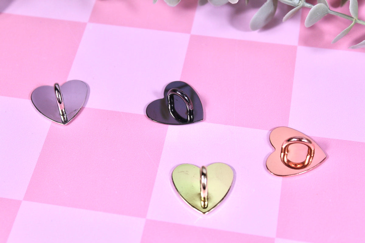 Garnet e-reader/keyring