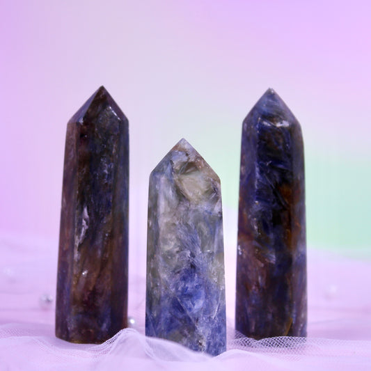 Kyanite towers