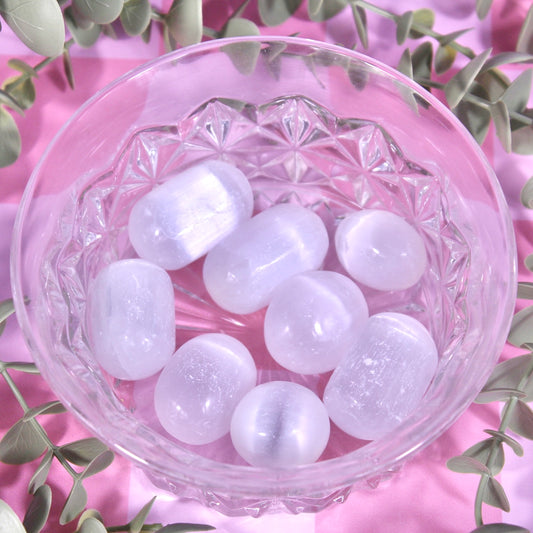 Selenite tumbles