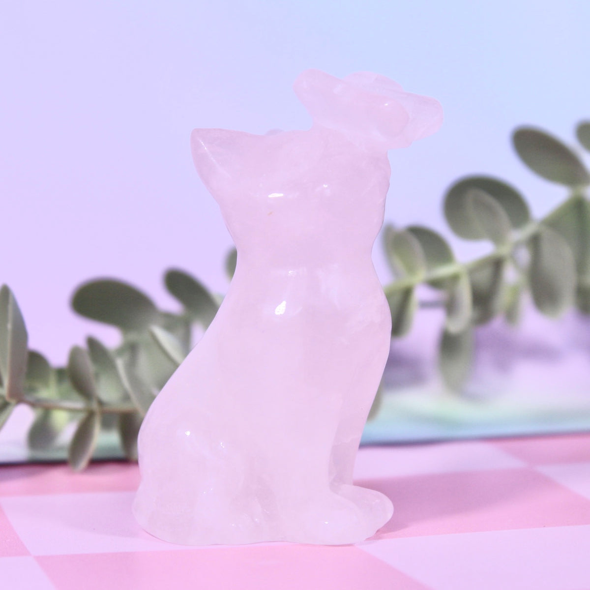Rose quartz cat with butterfly