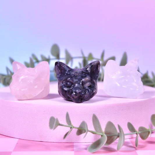 Cat head carving