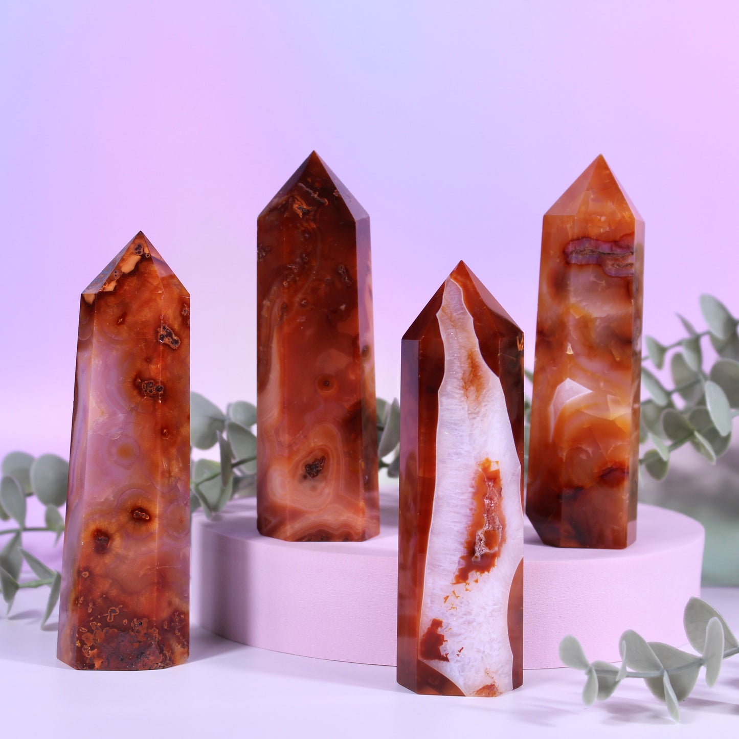 Medium carnelian towers