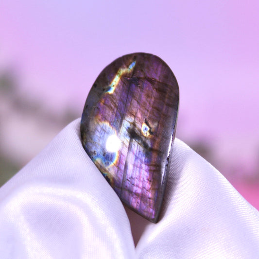 Labradorite cabochons