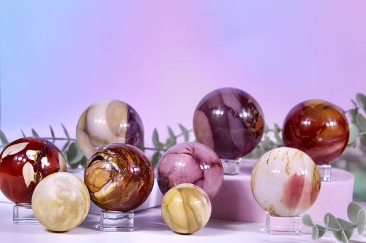 Mookaite spheres