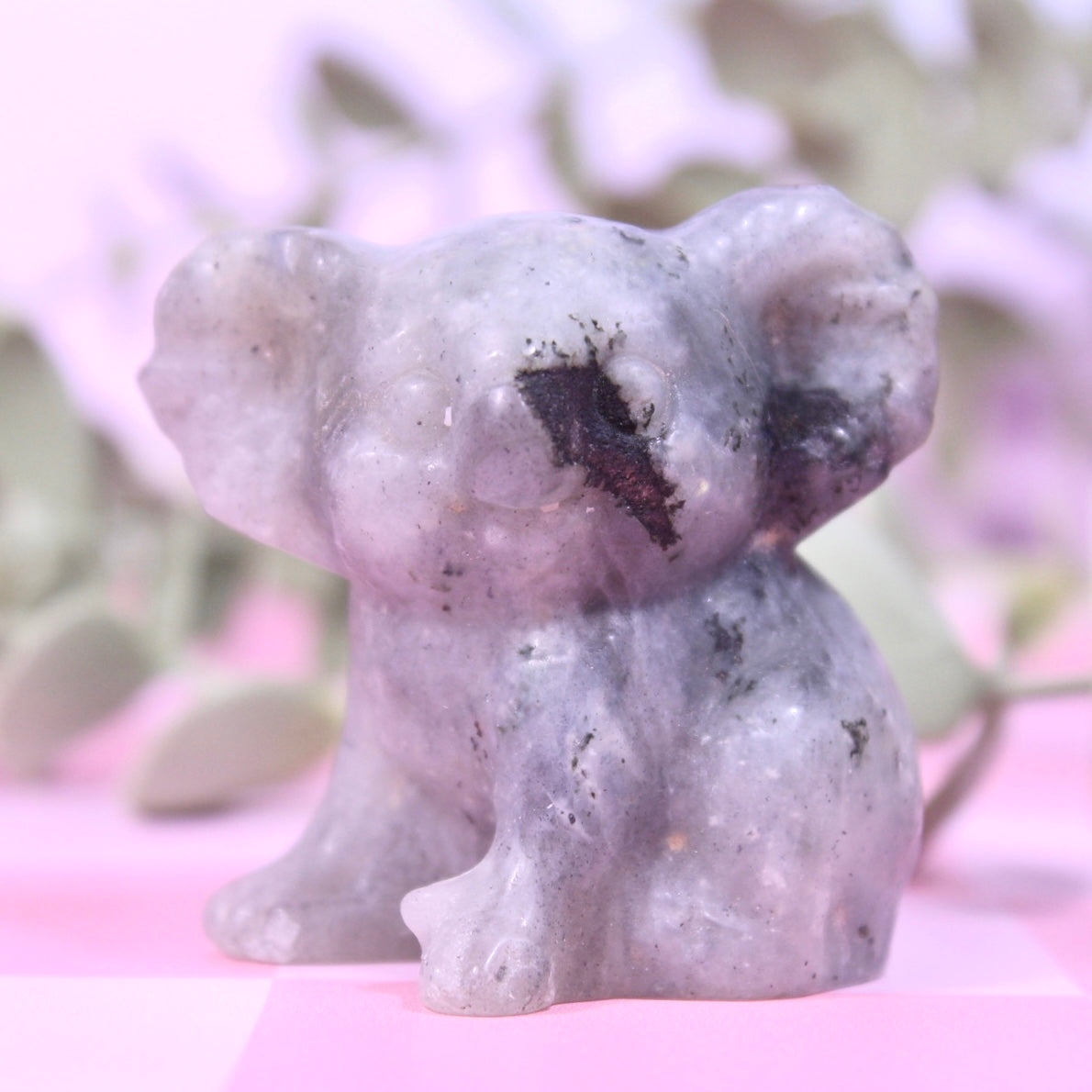 Labradorite koala